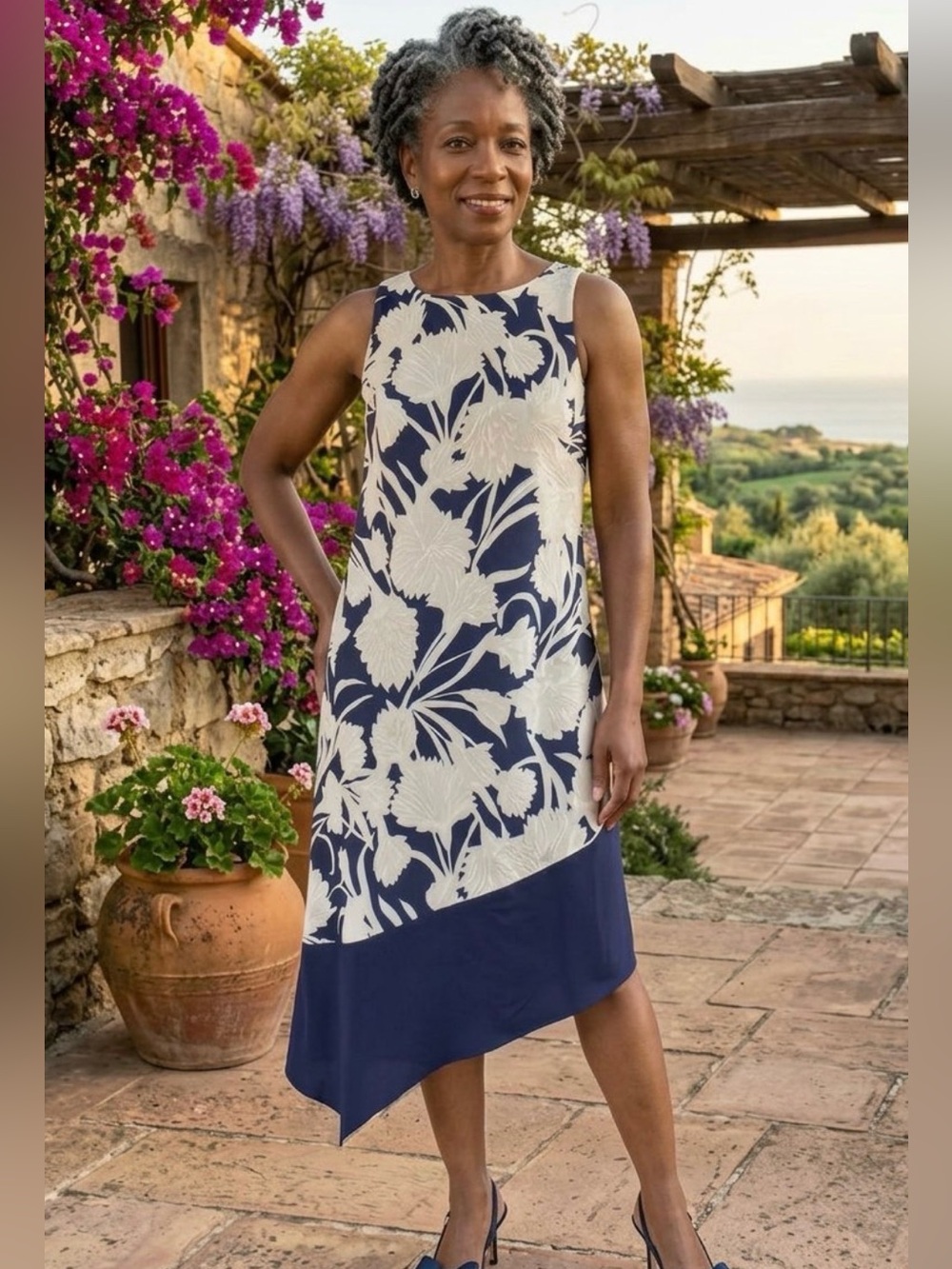 Club Monaco Navy and White Floral Sleeveless Shift Dress